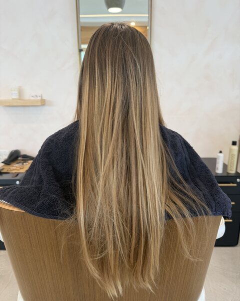 French balayage result 5 — Red Market & Martial Vivot, West Palm Beach