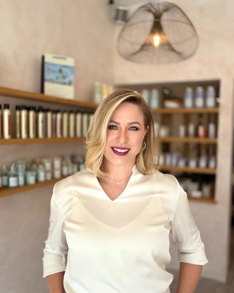 Anita Hawke — hair stylist, colorist, and hair extensions specialist